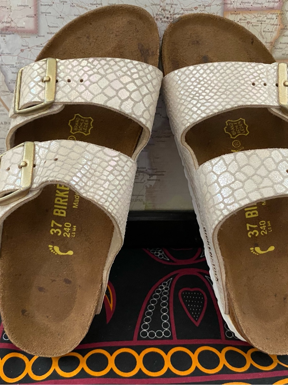 Pre-owned Birkenstock Arizona Sandal In Beige 37/6 Women’s - Picture 3 of 10